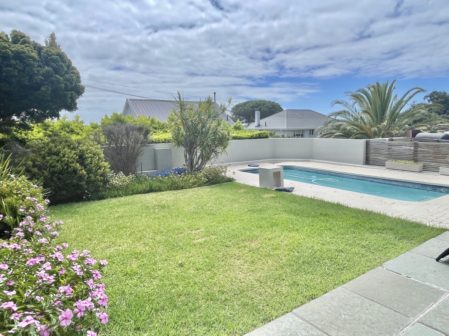 4 Bedroom Property for Sale in Camps Bay Western Cape